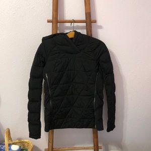 Lululemon Black Puffer pullover